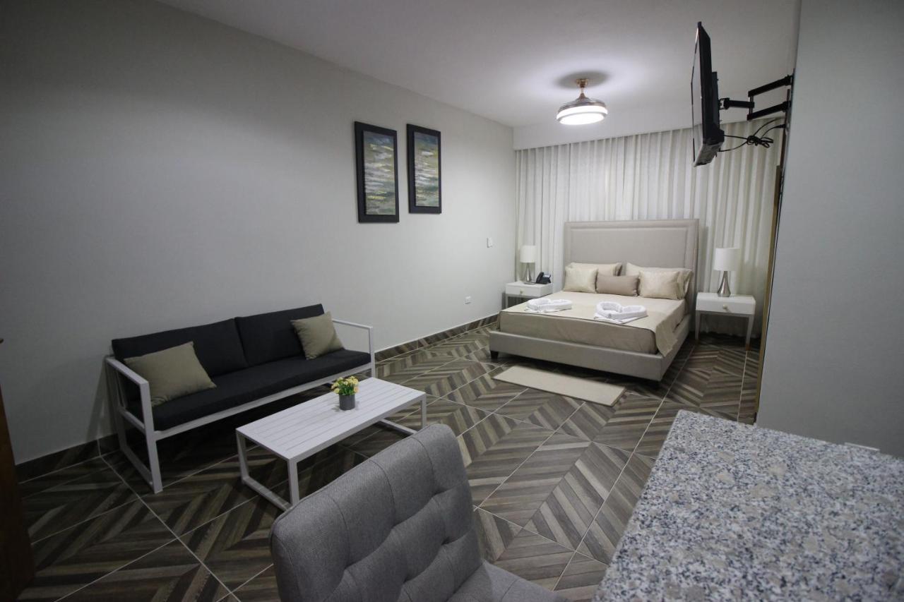 Hotel Monarca Higuey المظهر الخارجي الصورة