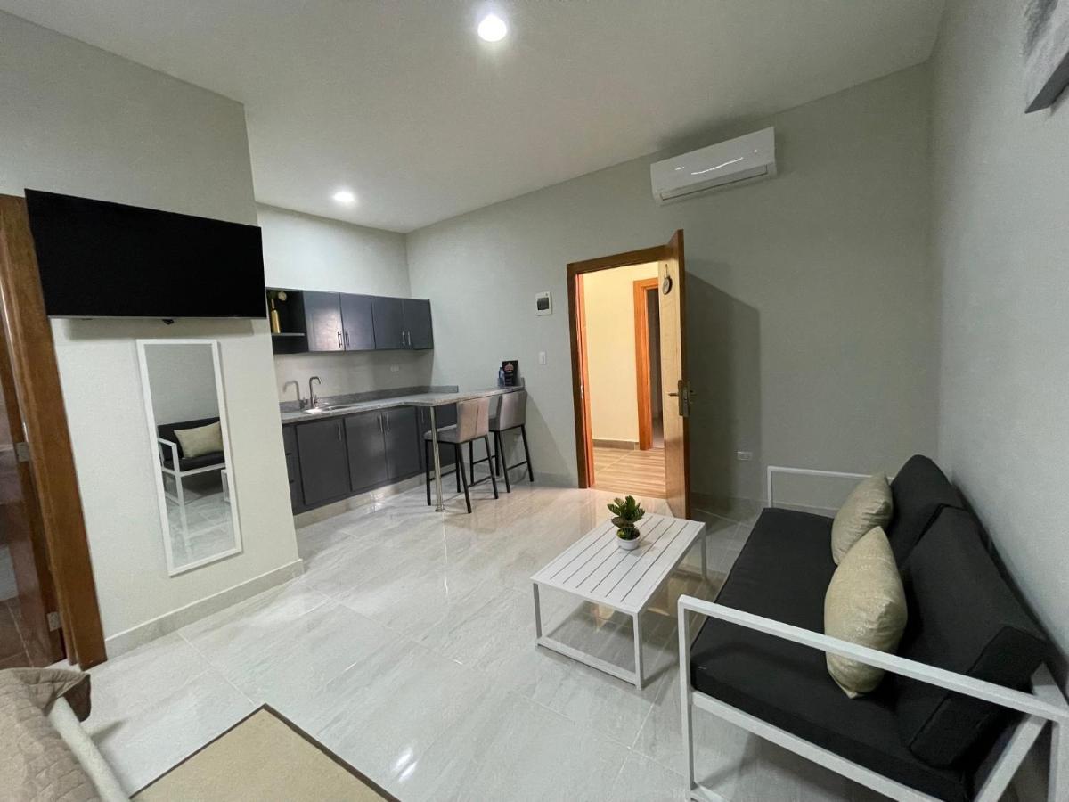 Hotel Monarca Higuey المظهر الخارجي الصورة